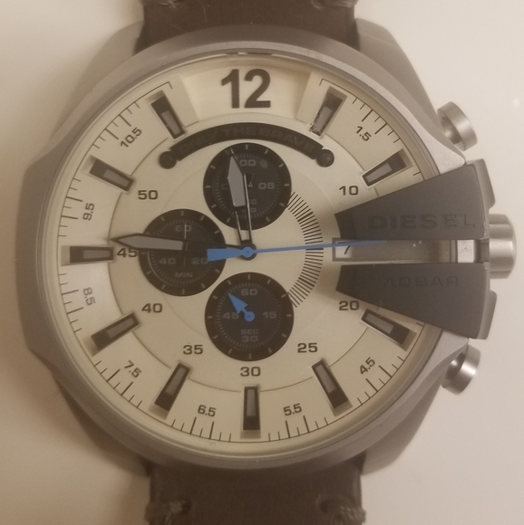 Diesel Watch - Picture 2 of 3